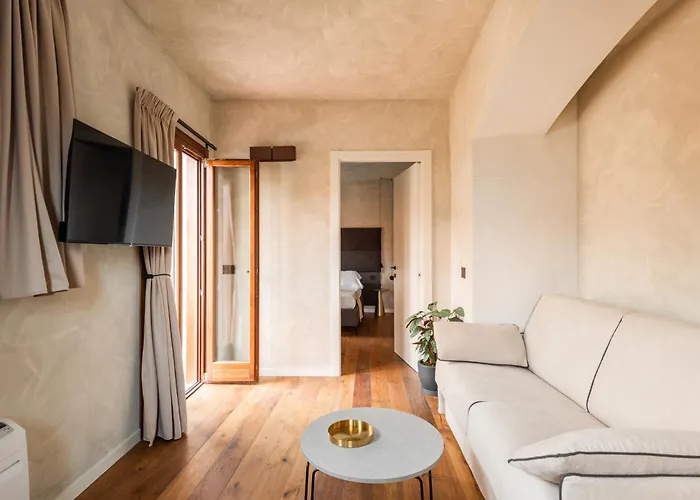 Residenza Leutari 4* Рим