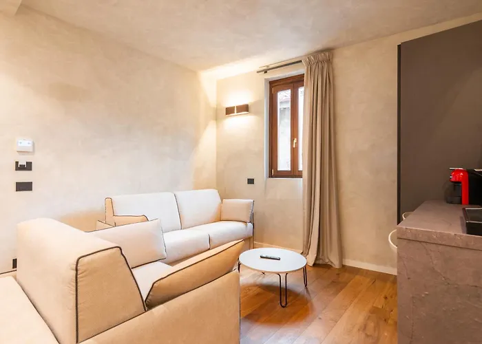 Residenza Leutari Гостевой дом 4*