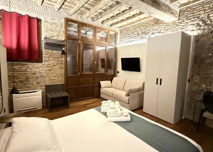 Guest house Residenza Leutari 4*